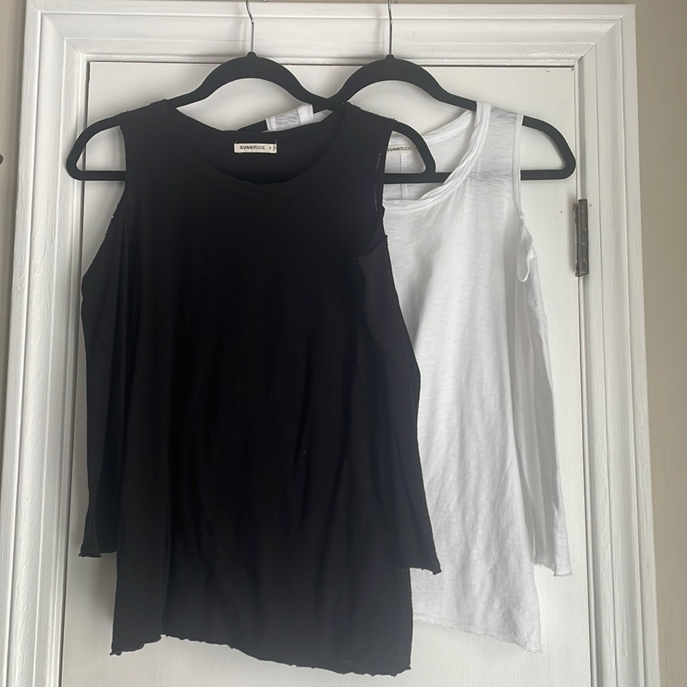 Set of 2 Cold Shoulder Tees Small
